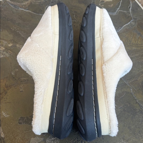 Merrell Hut Moc 2 Slipper - Picture 7 of 13